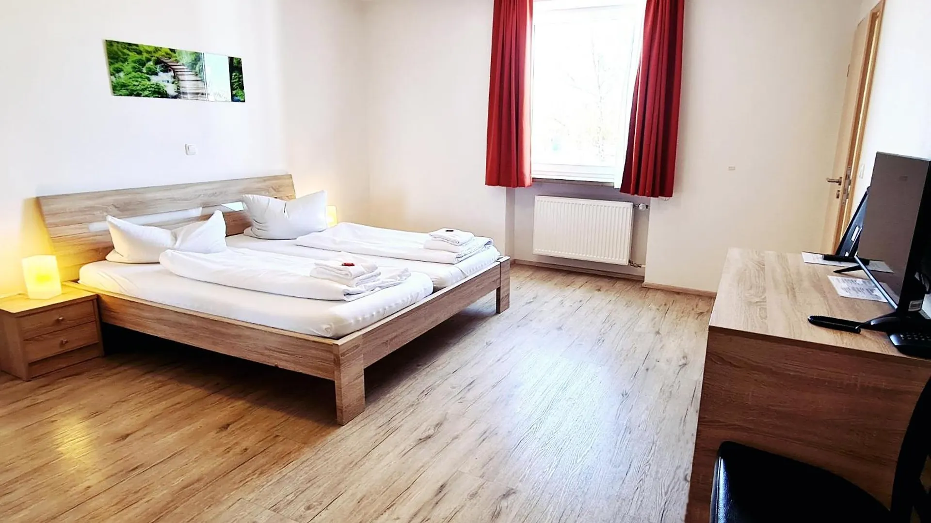 Hotel Krone Königsbrunn