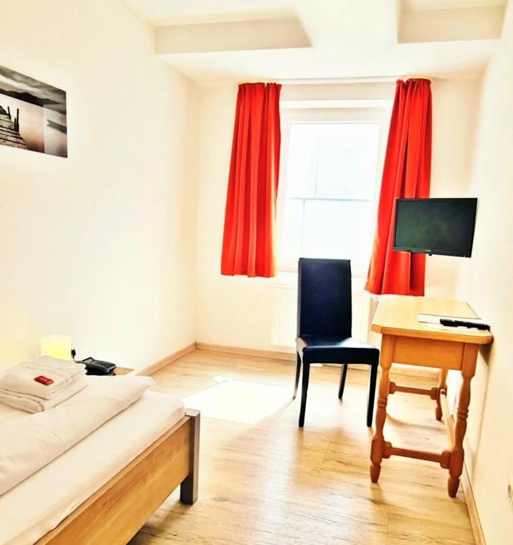 Hotel Krone Königsbrunn