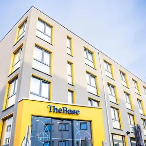  Hotel The Base One Germania